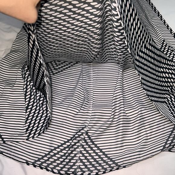 Banana Republic Midi Dress Size L Black White Geometric Halter Neck Tie Resort - Picture 4 of 11